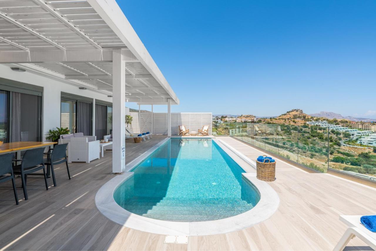Villa Faros Vlicha  外观 照片